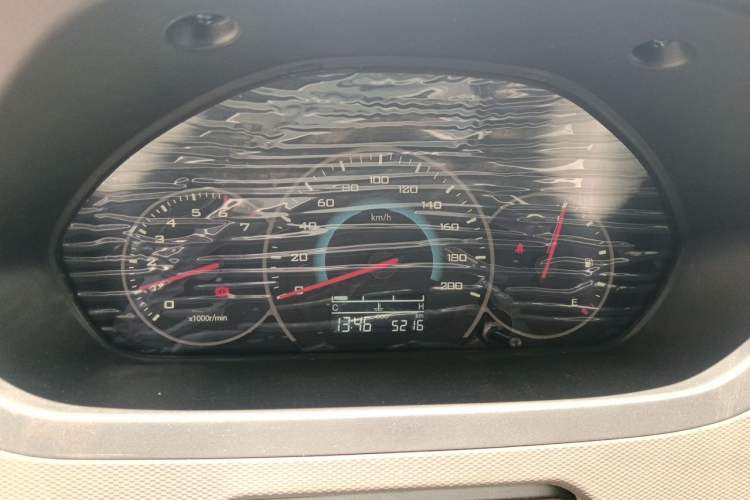 Used Wuling Rongguang New Truck 2023 2.0L Double-Cab Extended-Size Base Version LJM20B Instrument Cluster