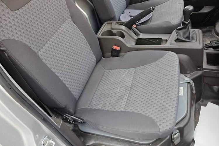 Used Wuling Rongguang New Truck 2023 1.5L Single-Row Base Version LAR Interior 2