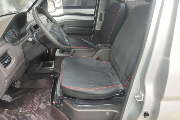 Used Wuling Rongguang New Truck 2023 1.5L Single-Row Base Version LAR Left Front Seat