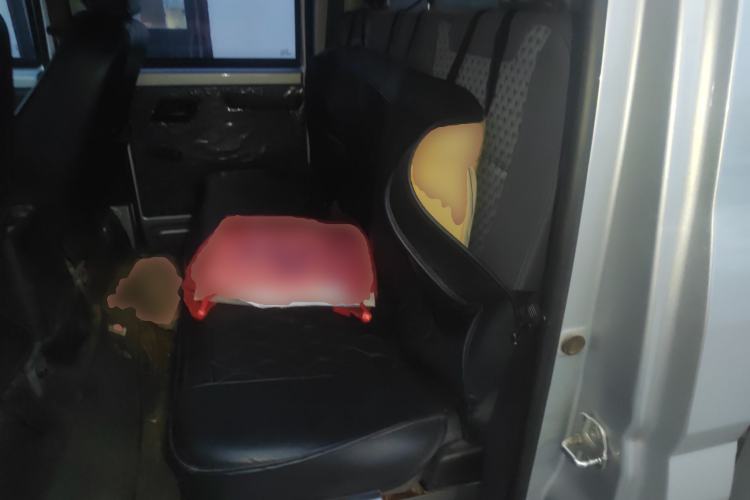 Used Wuling Rongguang New Truck 2023 1.5L Double-Cab Extended Version Base Model LAR Left Rear Seat