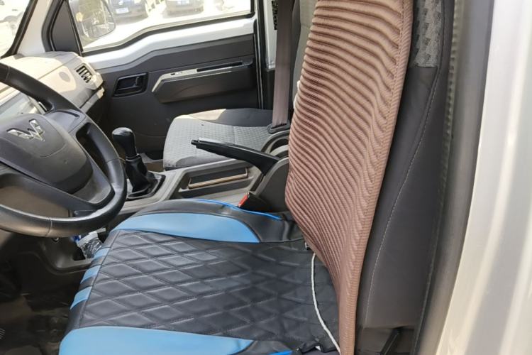 Used Wuling Rongguang New Truck 2023 1.5L Single-Row Extended Version Standard LAR Left Rear Seat