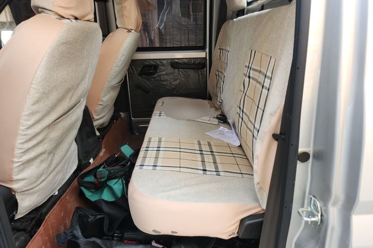 Used Wuling Rongguang New Truck 2023 1.5L Double-Cab Basic Version LAR Left Rear Seat