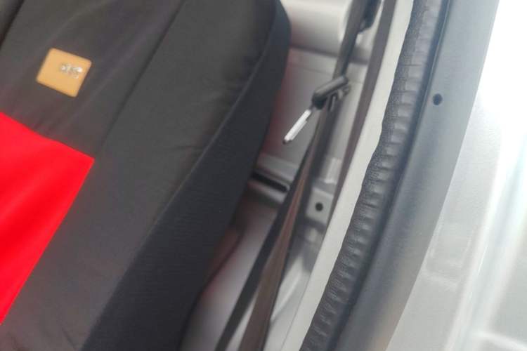 Used Wuling Rongguang New Truck 2023 1.5L Single-Row Extended Version Base Model LAR Left Rear Seat