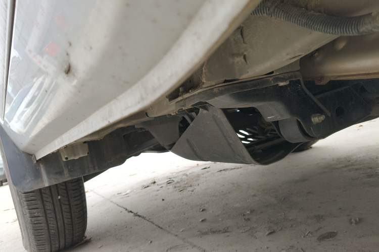 Used Wuling Rongguang New Truck 2023 1.5L Single-Row Extended Version Standard LAR Left Side Sill
