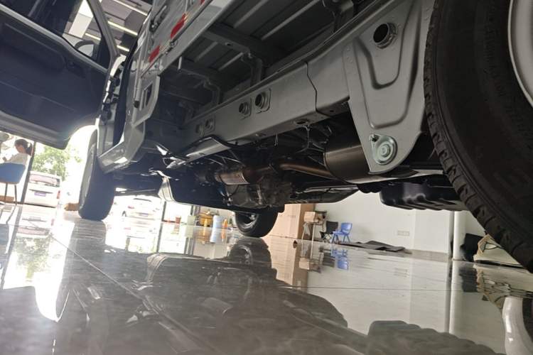 Used Wuling Rongguang New Truck 2023 1.5L Single-Row Extended Version Standard LAR Left Side Sill