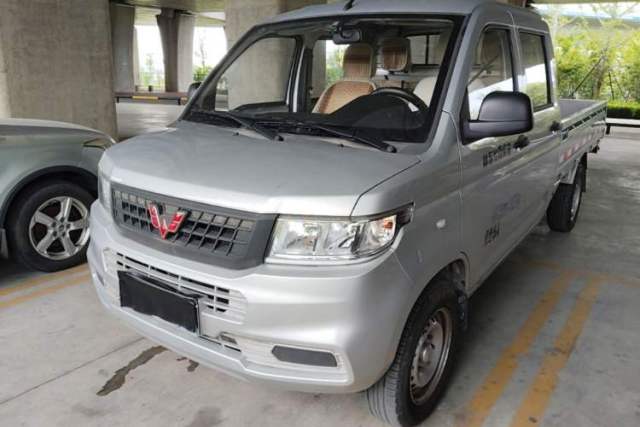 Used Wuling Rongguang New Truck 2023 1.5L Double-Cab Basic Version LAR