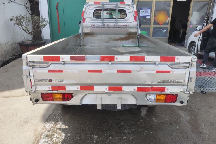 Used Wuling Rongguang New Truck 2023 1.5L Single-Row Base Version LAR Rear