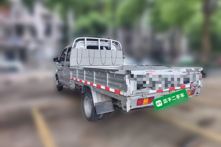 Used Wuling Rongguang New Truck 2023 2.0L Double-Cab with Dual Rear Wheels Comfort Version LJM20B Rear Left 45 Deg