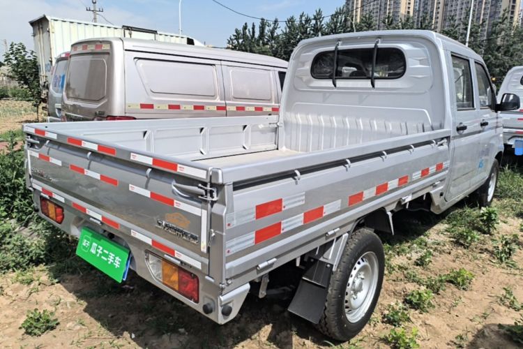 Used Wuling Rongguang New Truck 2023 1.5L Double-Cab Basic Version LAR Rear Right 45 Deg