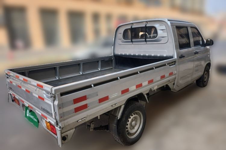Used Wuling Rongguang New Truck 2023 1.5L Double-Cab Basic Version LAR Rear Right 45 Deg