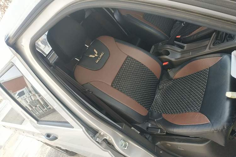 Used Wuling Rongguang New Truck 2023 1.5L Double-Cab Basic Version LAR Right Front Seat