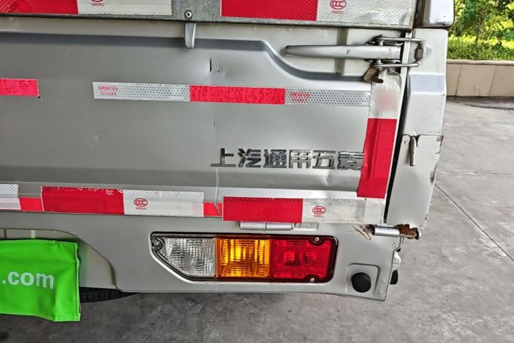 Used Wuling Rongguang New Truck 2023 1.5L Double-Cab Basic Version LAR Right Rear Taillight