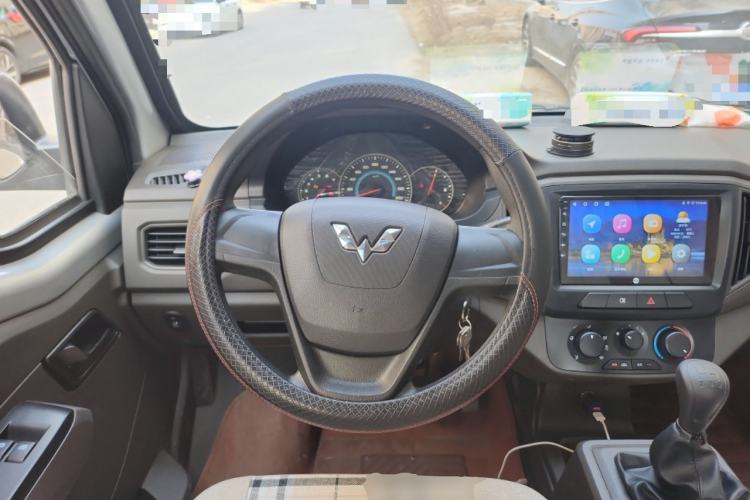 Used Wuling Rongguang New Truck 2023 1.5L Double-Cab Basic Version LAR Steering Wheel