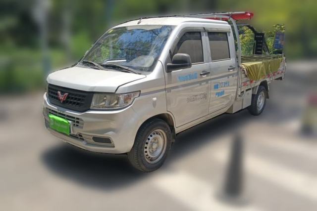 Used Wuling Rongguang New Truck 2023 2.0L Double-Cab Extended-Size Base Version LJM20B