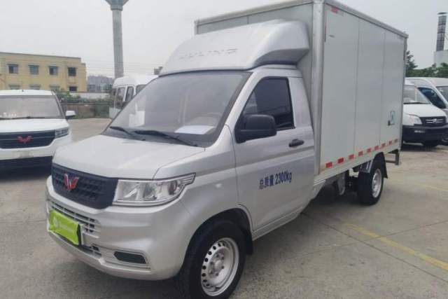 Used Wuling Rongguang New Truck 2023 1.5L Single-Row Extended Version Base Model LAR