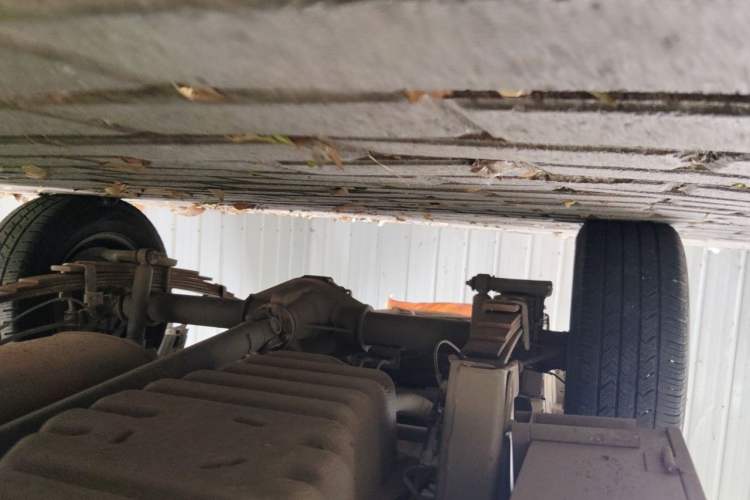 Used Wuling Rongguang New Truck 2023 2.0L Single-Row Extended Version Base Model LJM20B Chassis Rear Right