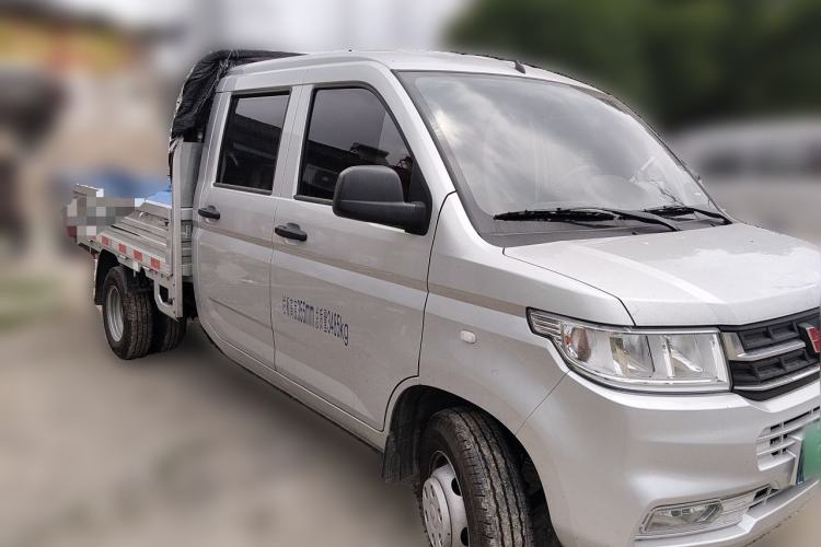 Used Wuling Rongguang New Truck 2024 2.0L Extra-Long Double-Cab Version with Dual Rear Wheels – Comfort Edition Front Right 45 Deg
