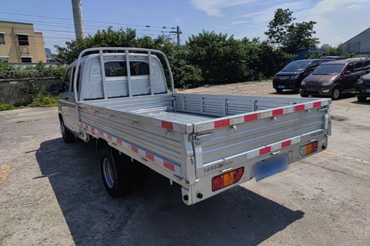 Used Wuling Rongguang New Truck 2024 2.0L Extra-Long Double-Cab Version with Dual Rear Wheels – Comfort Edition Rear Left 45 Deg
