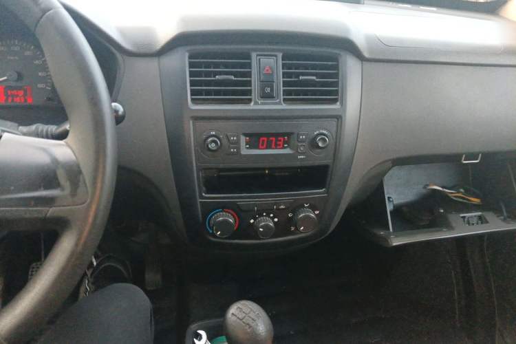 Used Wuling Rongguang S  Audio And AC Panel