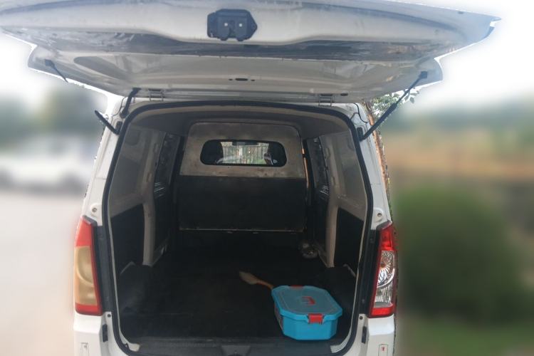 Used Wuling Rongguang S  Trunk
