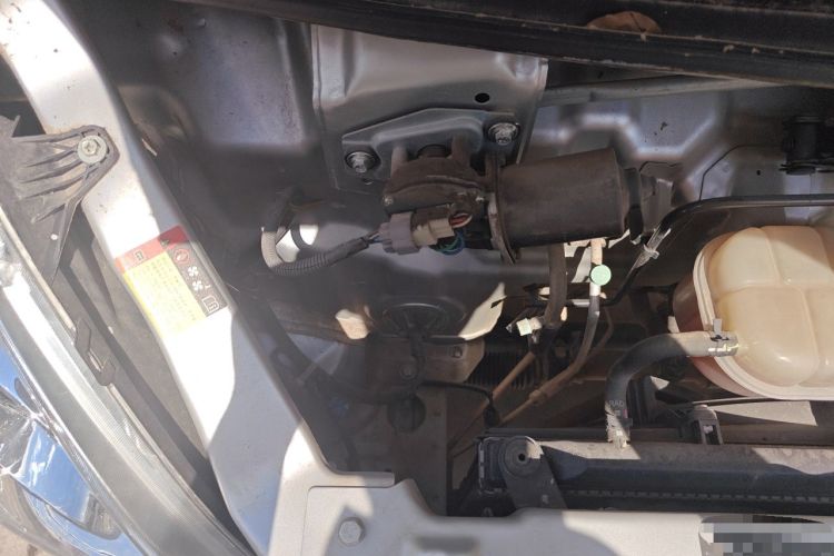 Used Wuling Rongguang S 2021 1.2L Base Model 5-Seater LSI Engine Bay Right