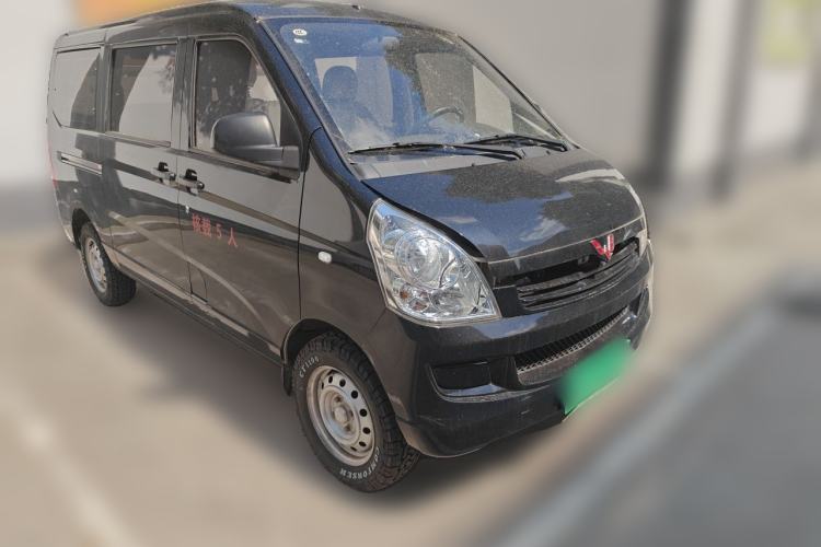 Used Wuling Rongguang S 2021 1.2L Base Model 5-Seater LSI Front Right 45 Deg