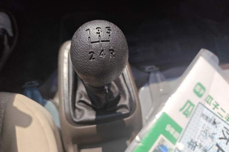 Used Wuling Rongguang S 2021 1.2L Base Model 5-Seater LSI Gear Lever