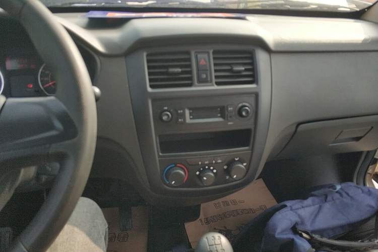 Used Wuling Rongguang S 2021 1.2L Base Model 7-Seater LSI Audio And AC Panel