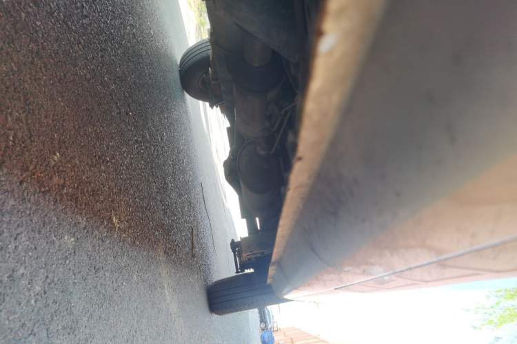 Used Wuling Rongguang S 2021 1.2L Base Model 7-Seater LSI Chassis Front Left