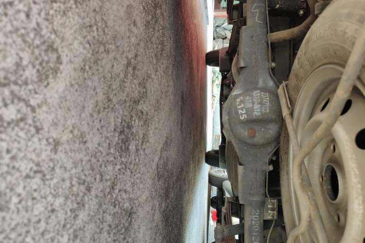 Used Wuling Rongguang S 2021 1.2L Standard Model Window-Sealed Car with Air Conditioning 5 Seats LSI Chassis Rear