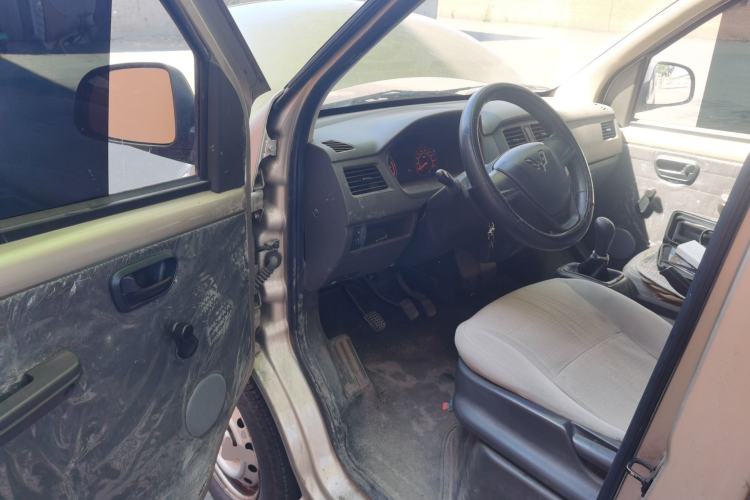 Used Wuling Rongguang S 2021 1.2L Base Model 7-Seater LSI Driver Seat