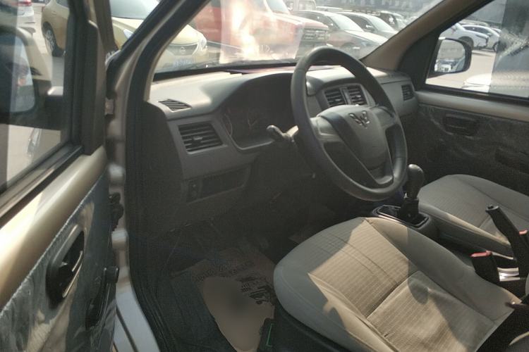 Used Wuling Rongguang S 2021 1.2L Base Model 7-Seater LSI Driver Seat