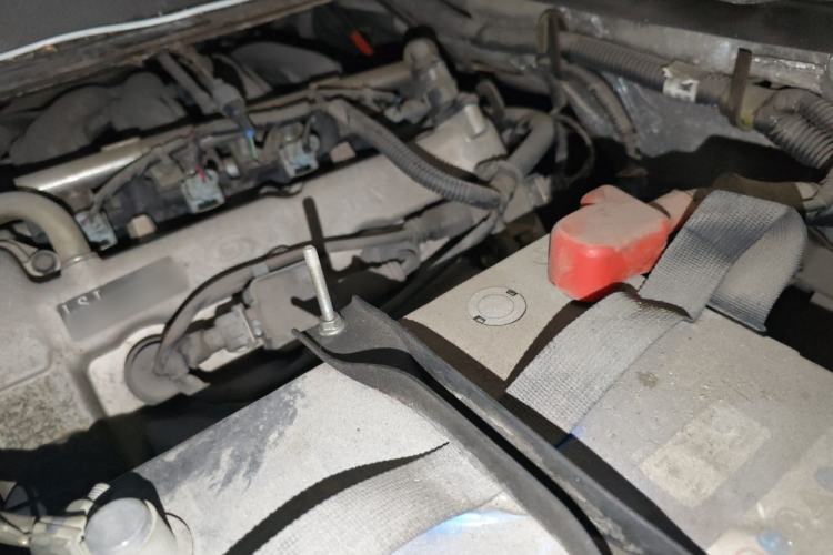 Used Wuling Rongguang S 2021 1.2L Base Model 7-Seater LSI Engine Bay Left