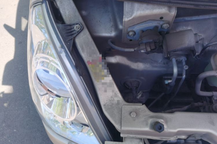 Used Wuling Rongguang S 2021 1.2L Base Model 7-Seater LSI Engine Bay Right