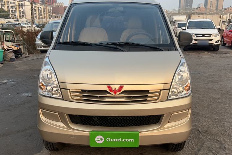 Used Wuling Rongguang S 2021 1.2L Base Model 7-Seater LSI Exterior 1