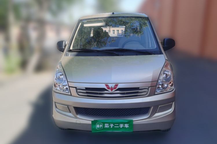 Used Wuling Rongguang S 2021 1.2L Base Model 7-Seater LSI Exterior 1
