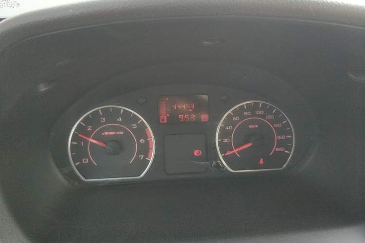 Used Wuling Rongguang S 2021 1.2L Base Model 7-Seater LSI Instrument Cluster