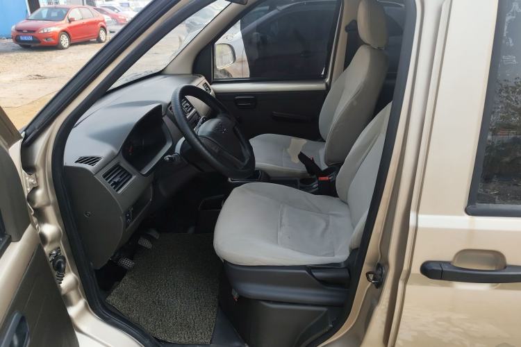 Used Wuling Rongguang S 2021 1.2L Base Model 7-Seater LSI Left Front Seat