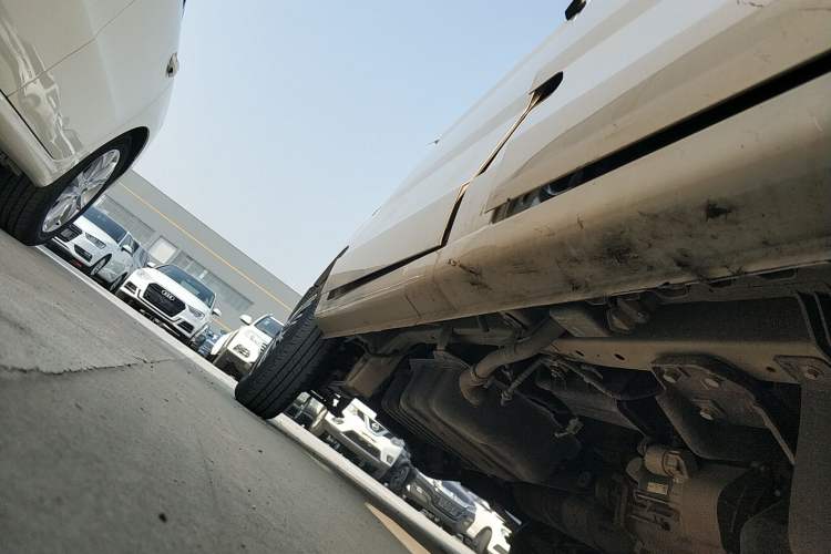 Used Wuling Rongguang S 2021 1.2L Base Model 7-Seater LSI Right Side Sill