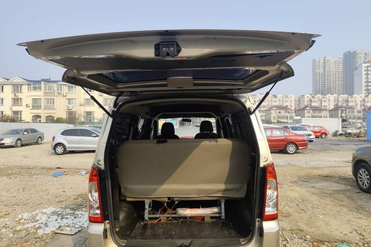 Used Wuling Rongguang S 2021 1.2L Base Model 7-Seater LSI Trunk
