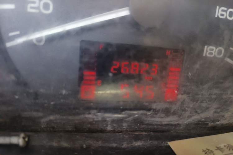 Used Wuling Rongguang S 2021 1.2L Base Model 7-Seater LSI Odometer Close Up