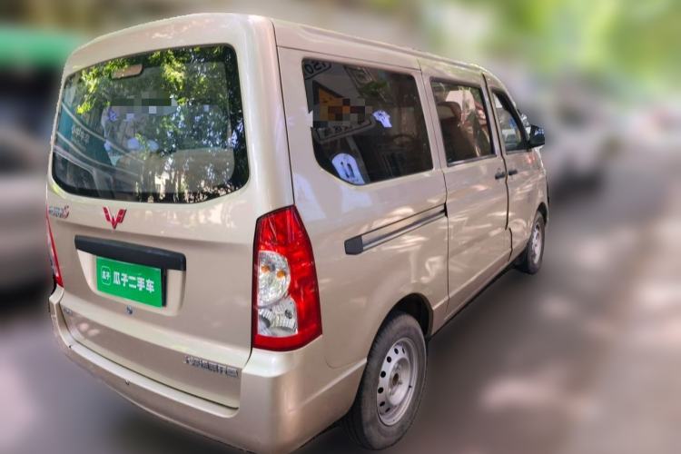 Used Wuling Rongguang S 2021 1.2L Base Model 7-Seater LSI Rear Right 45 Deg