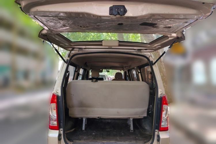Used Wuling Rongguang S 2021 1.2L Base Model 7-Seater LSI Trunk