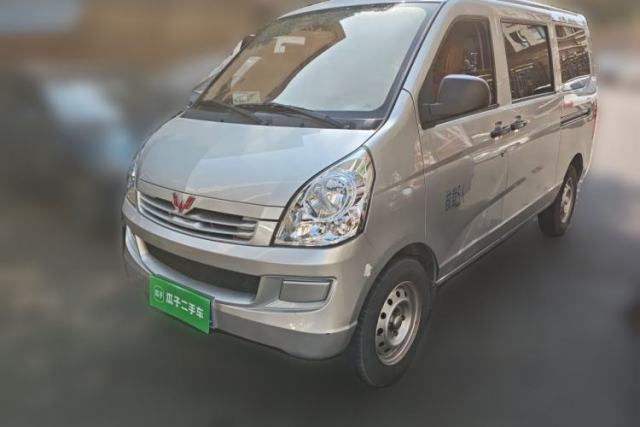 Used Wuling Rongguang S 2021 1.2L Base Model 5-Seater LSI