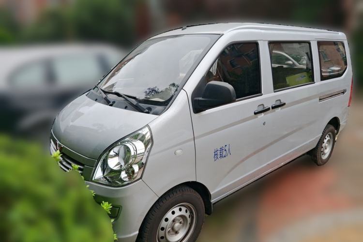 Gebrauchter Wuling Rongguang S 2021 1.2L Base Model 5-Seater LSI Guazi used car, China used car export, Used car for sale, Used  cars, Cheapest cars for sale