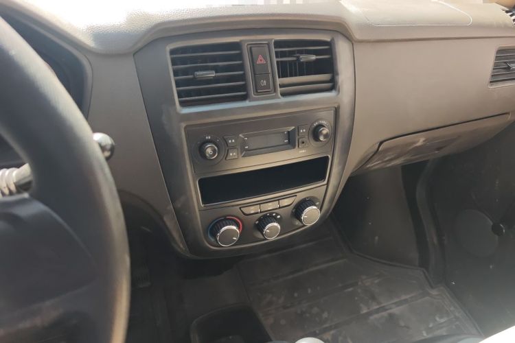Used Wuling Rongguang S 2021 1.2L Standard Model with Power Steering 7-Seater LSI Audio And AC Panel