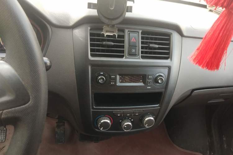 Used Wuling Rongguang S 2021 1.2L Base Model 7-Seater LSI Audio And AC Panel