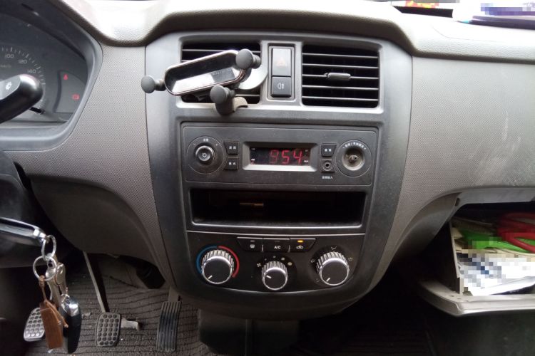 Used Wuling Rongguang S 2021 1.2L Base Model 7-Seater LSI Audio And AC Panel