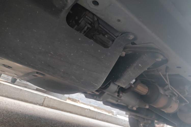 Used Wuling Rongguang S 2021 1.2L Base Model 7-Seater LSI Chassis Front Left