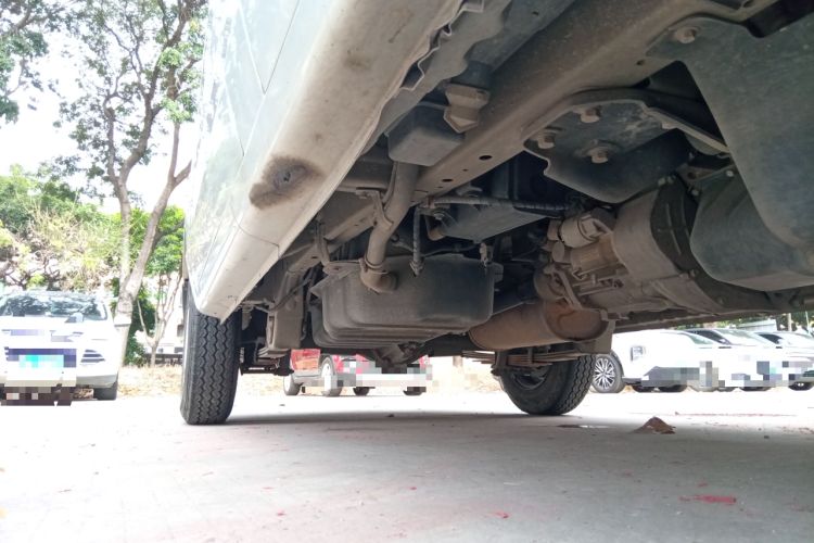 Used Wuling Rongguang S 2021 1.2L Base Model 7-Seater LSI Chassis Front Right
